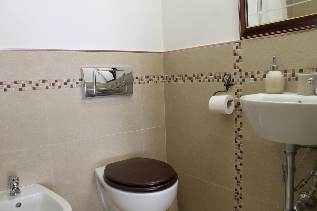 Algherooms Екстериор снимка